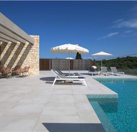 3 bedroom villa with pool & seaview, near Acharavi, sleeps 6